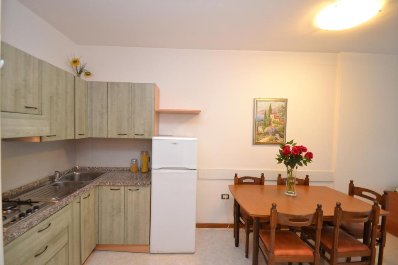 דירות ביביונה Residenza Delle Terme מראה חיצוני תמונה